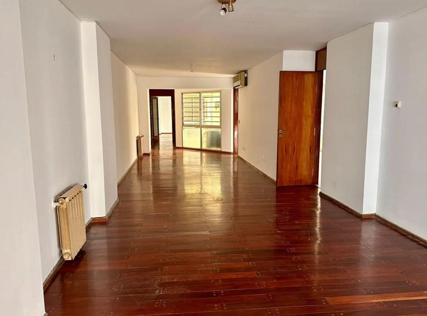 VENTA DEPARTAMENTO PISO CON COCHERA - CATEGORIA 3