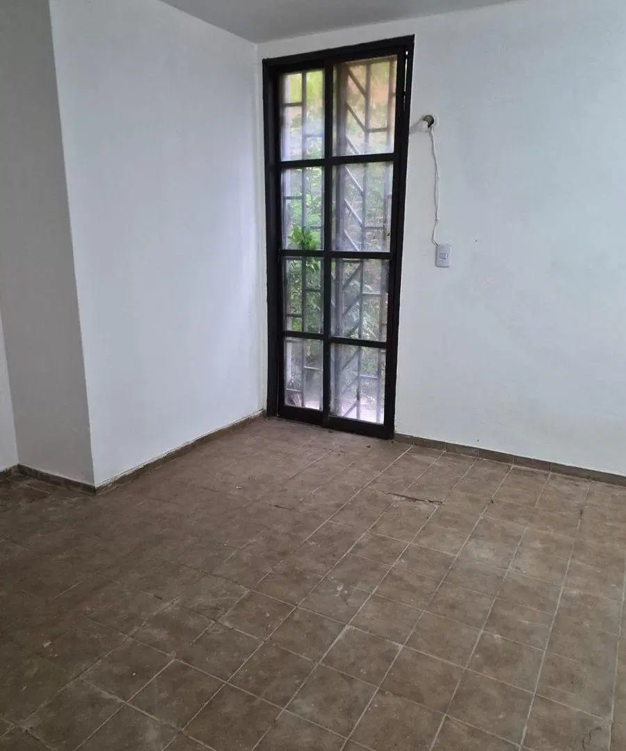 RE/MAX VENDE DEPARTAMENTO DE UN DORMITORIO PB 2