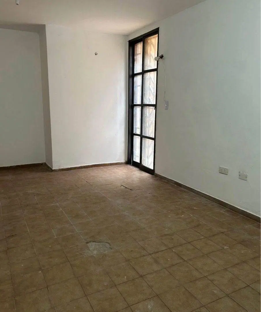 RE/MAX VENDE DEPARTAMENTO DE UN DORMITORIO PB 3
