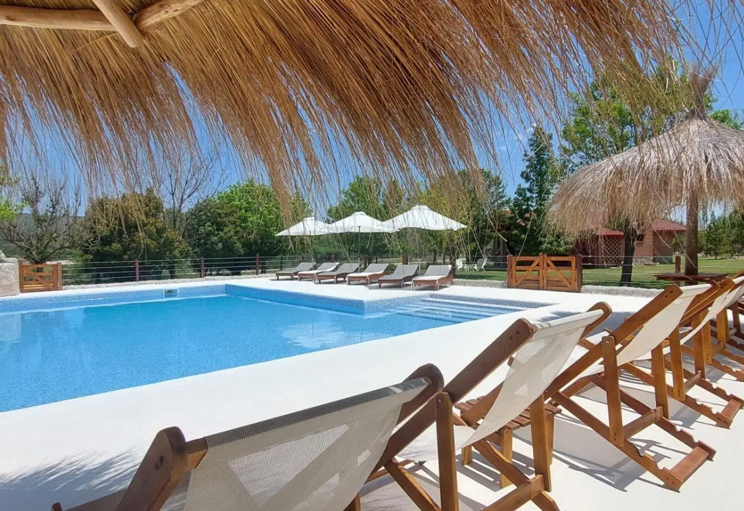 VENTA INCREIBLE COMPLEJO DE CABAÑAS en NONO 3