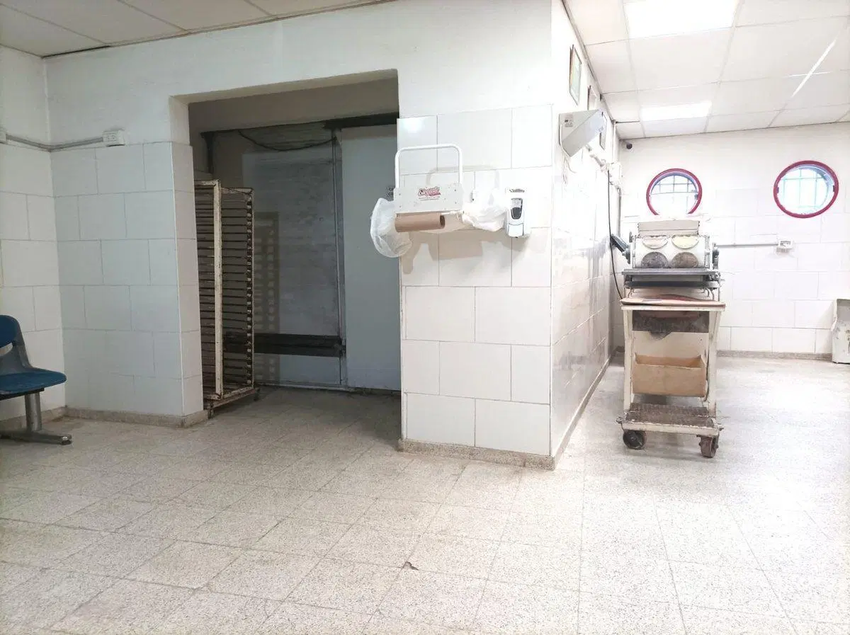 OPORTUNIDAD!!  VENTA LOCAL COMERCIAL SOBRE AVENIDA 5