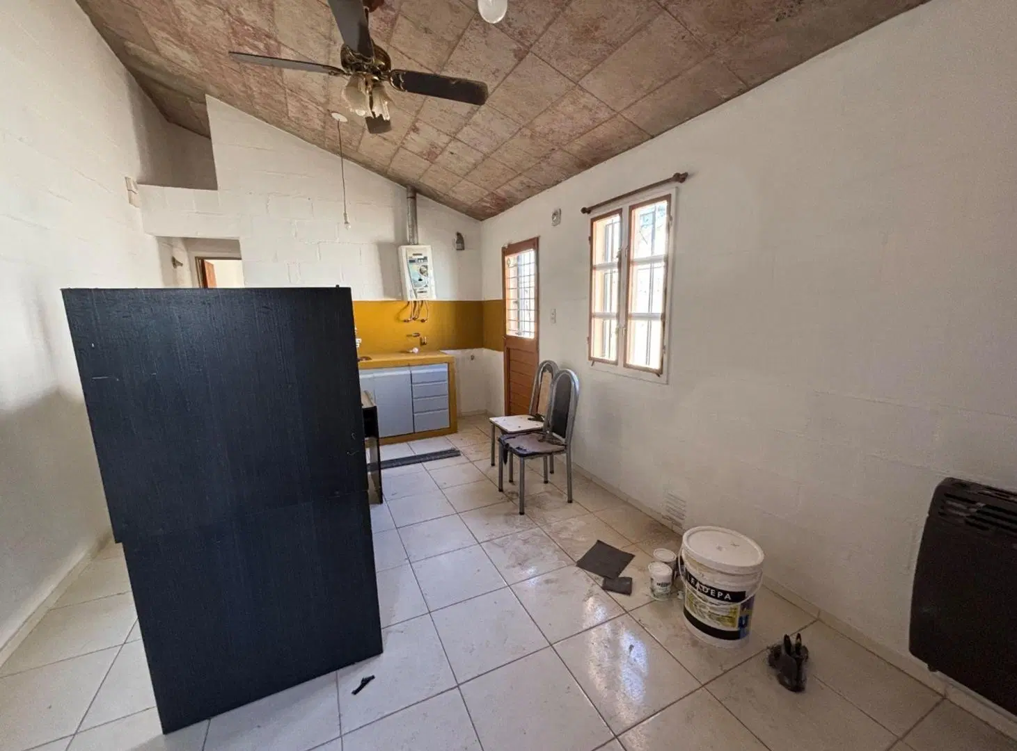 VENTA DE CASA 1 DORMITORIO B RENÉ FAVALORO SUD 4