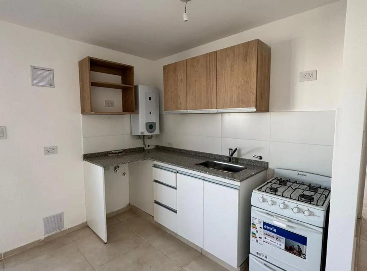 VENTA DEPTO ALBERDI 1D BALCON TERRAZA PILETA 3