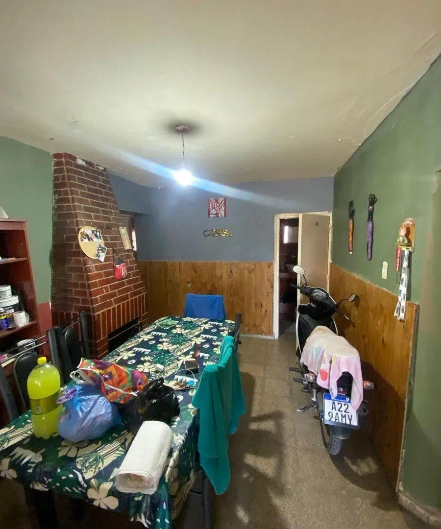 VENTA CASA MÁS DEPTO EN BARRIO MARIANO FRAGUEIRO 3