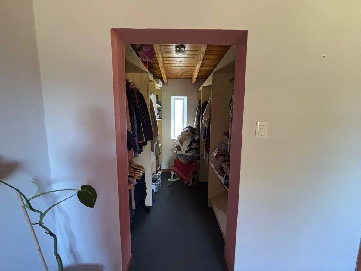 VENTA CASA 4 DORM CON PILETA EN ANISACATE 3