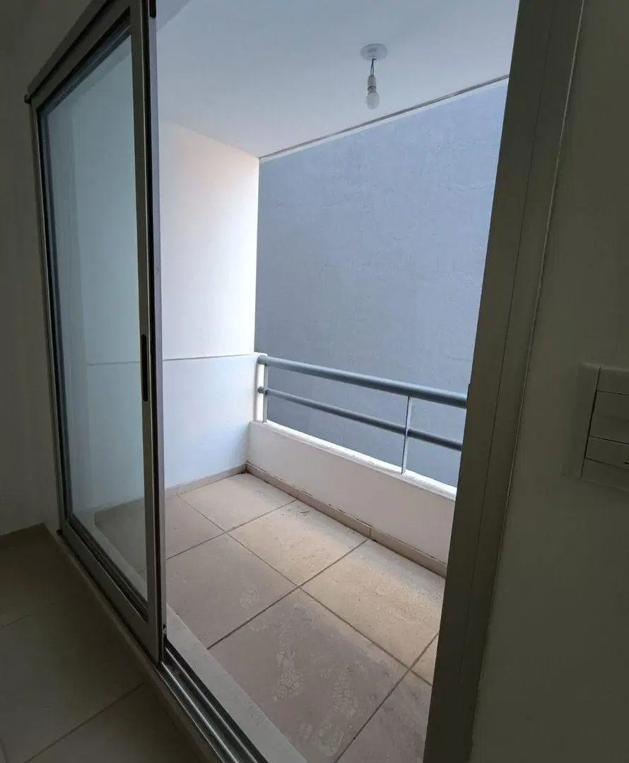 SE VENDE DPTO 2 DORM 3