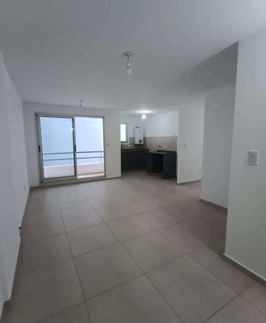 SE VENDE DPTO 2 DORM 4