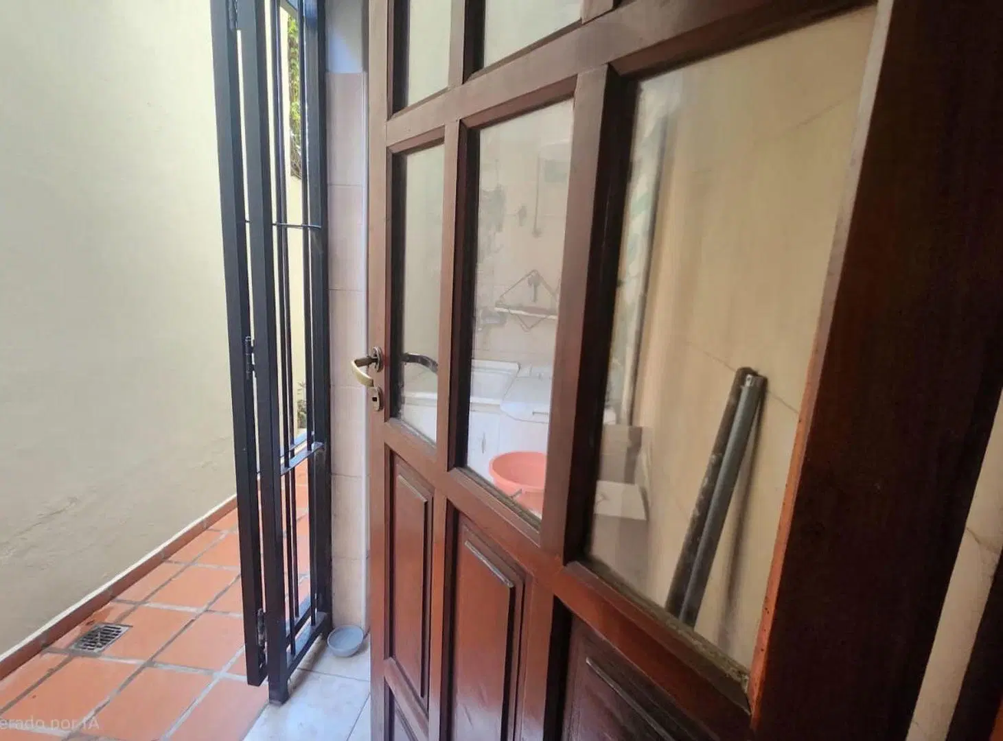 VENTA CASA 2 DORMITORIOS BARRIO F. MITRE 8