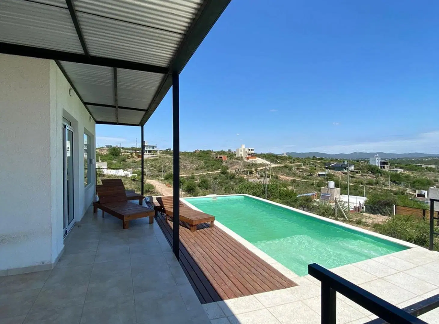 SE VENDE CASA EN VILLA CARLOS PAZ APTA CREDITO 2