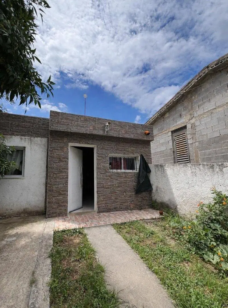 CASA 2 DORMITORIOS EN BIALET MASSÉ 3