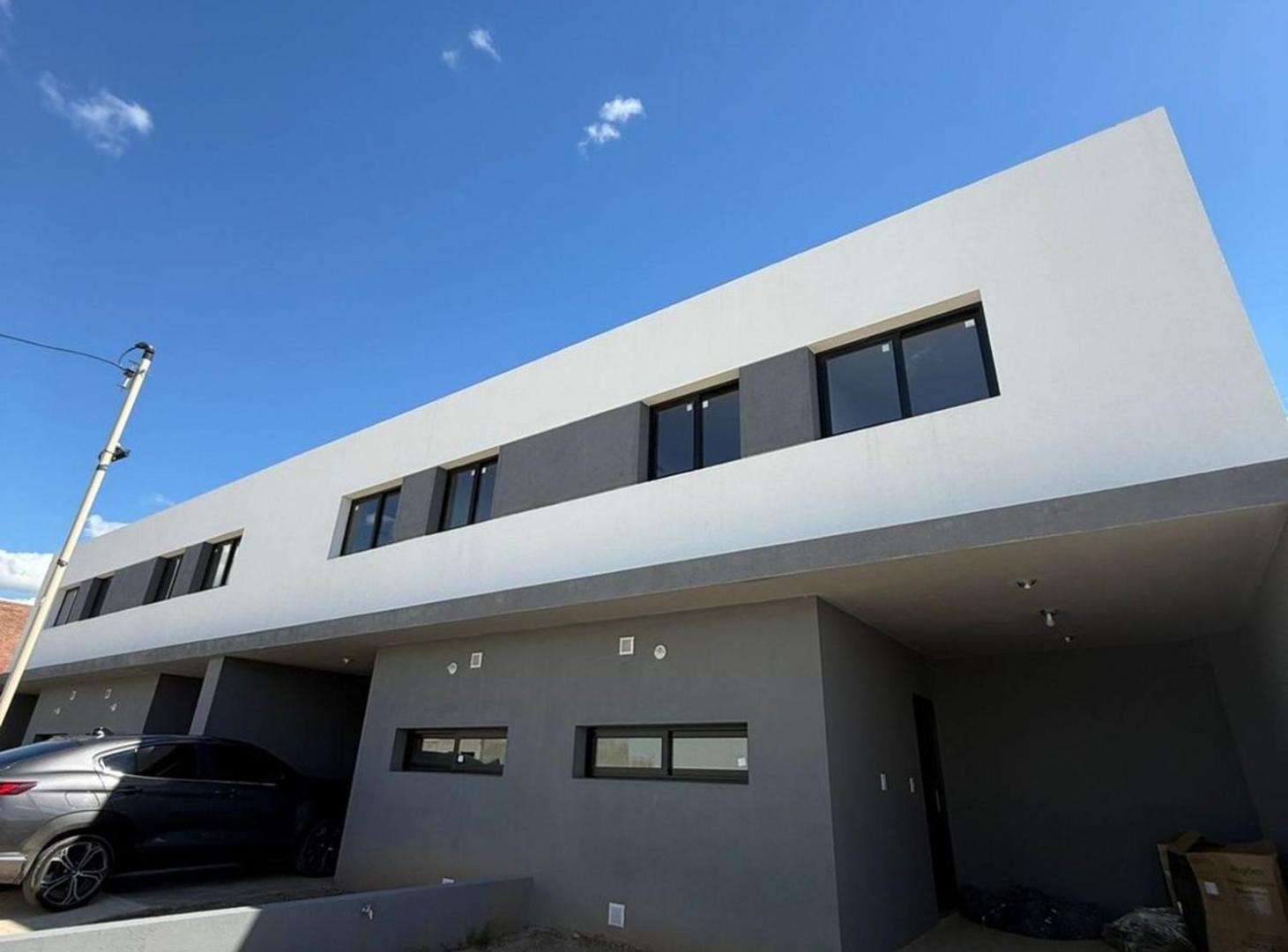 VENTA DUPLEX 3 DOR EN QUEBRADAS DE MANANTIALES
