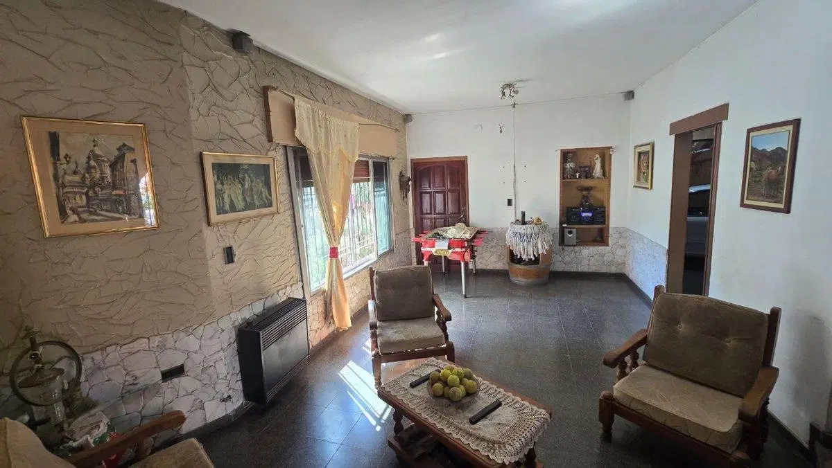 APTA CRED BNA VENTA CASA DE 3 D EN VILLA ARGENTINA 2