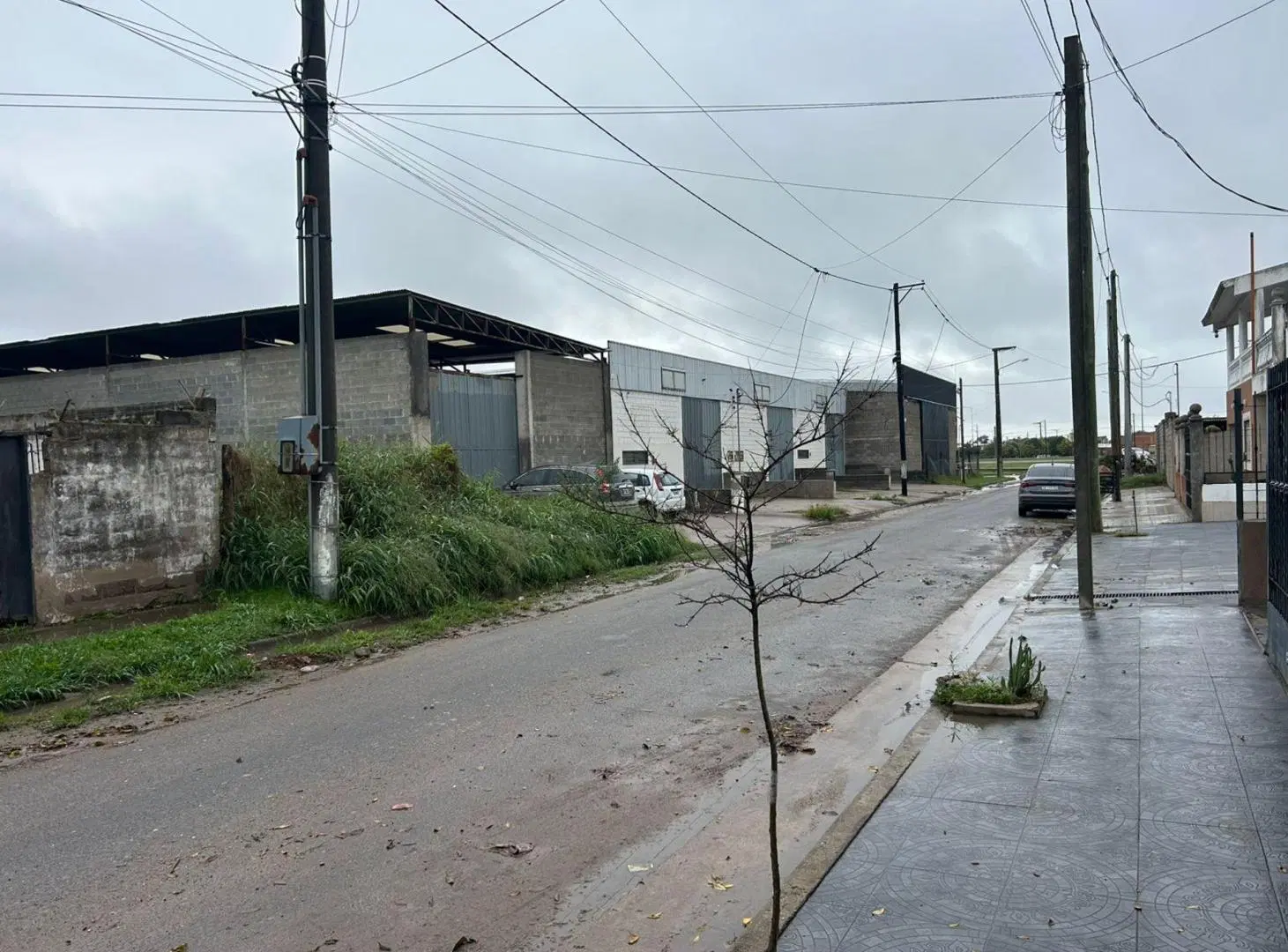 VENTA TERRENO B° 1 DE MAYO - APTO FABRICA 4