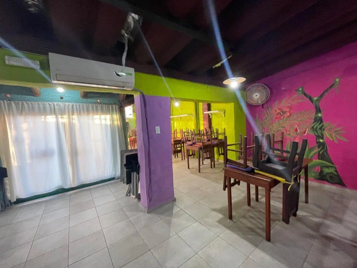 VENTA/PERMUTA/ALQUILER LOCAL + DPTO RUTA 20 5