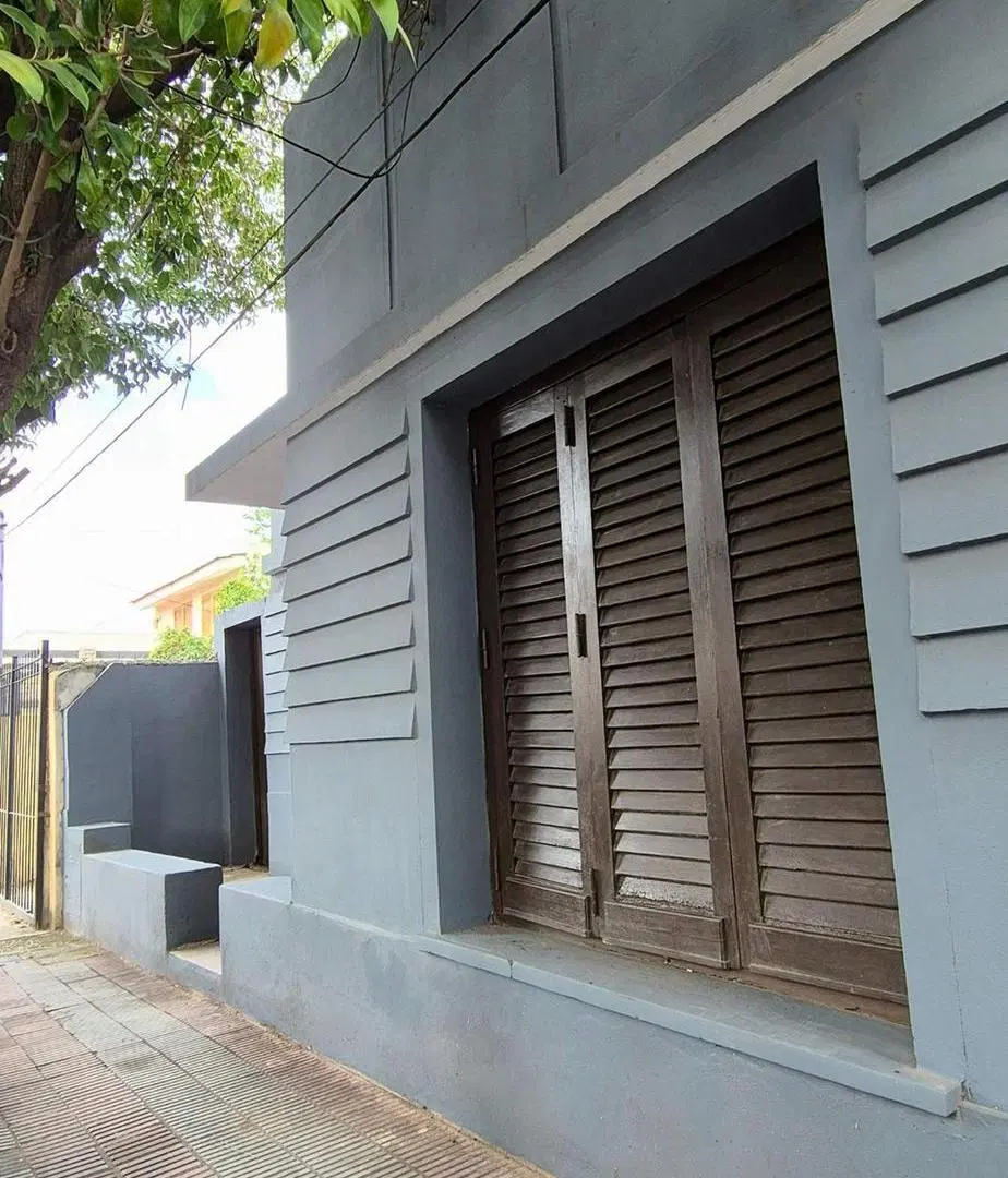 VENTA CASA 2 DORMITORIOS EN B° SARMIENTO 3