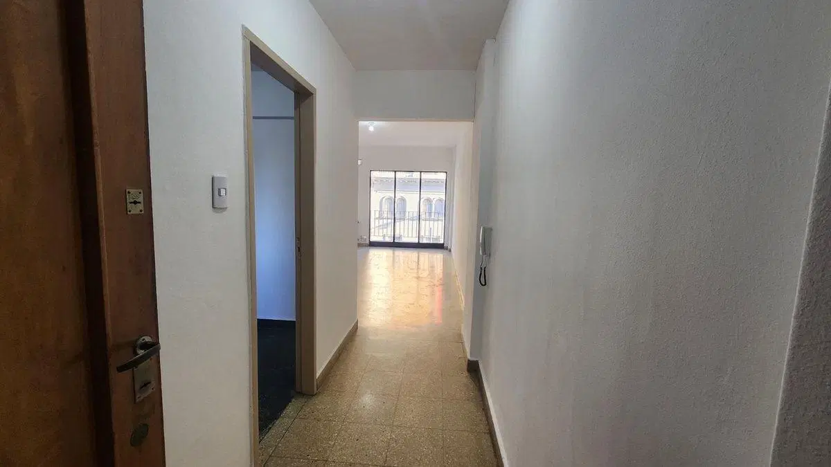 VENTA DEPARTAMENTO 2 DORMITORIOS CENTRO 5