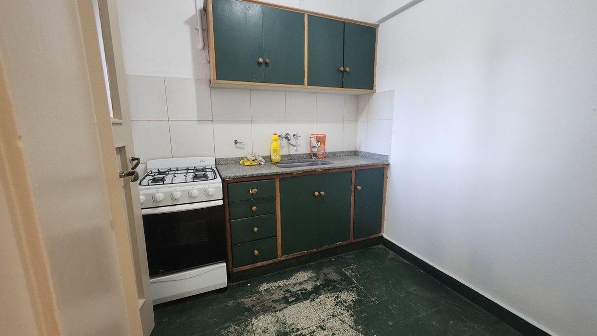 Foto de VENTA DEPARTAMENTO 2 DORMITORIOS CENTRO, imagen 4