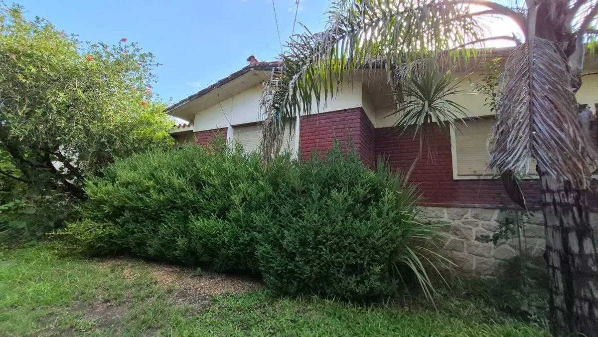 VENTA CASA EN LA FALDA 3