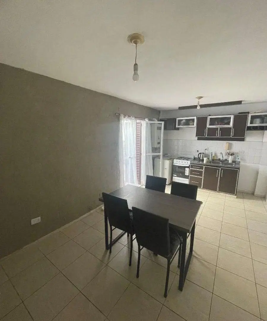 VENTA DUPLEX 2 DORM. CON PATIO EN ALTO ALBERDI 3