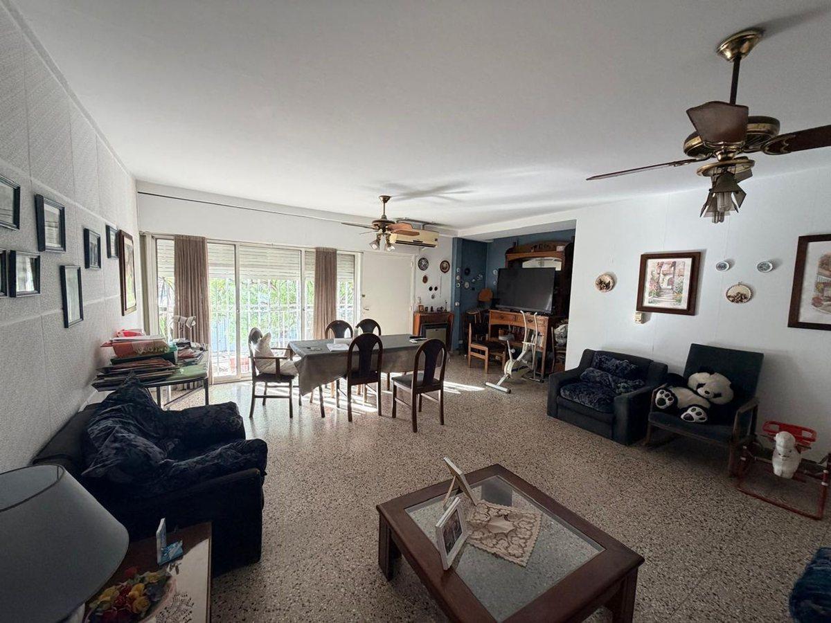 Foto de VENTA DEPTO 3 DOR APTO CREDITO - ALBERDI, imagen 3