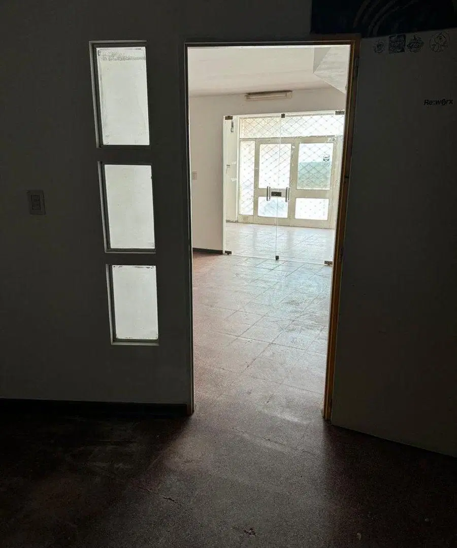 VENTA LOCAL BARRIO GÚEMES - Excelente ubicación 3