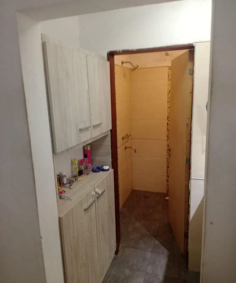 SE VENDE CASA DOS PISOS CON POSIBILIDAD AMPLIACIÓN 2