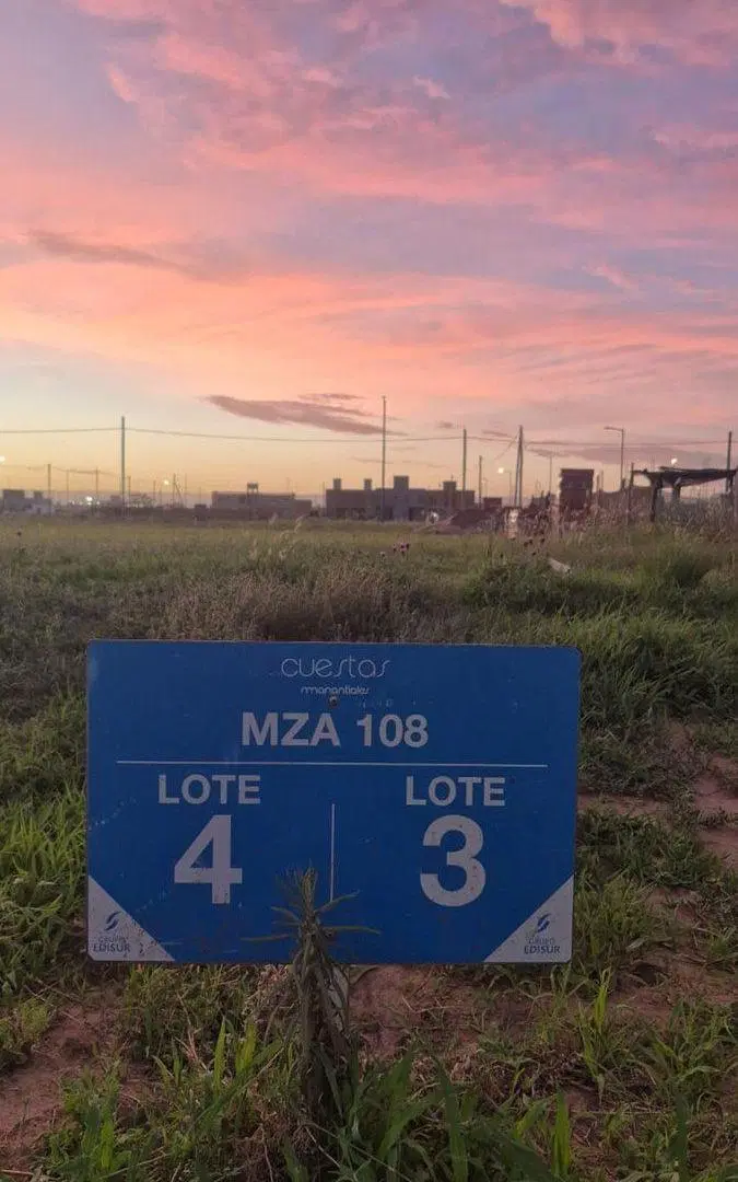 VENTA LOTE EN CUESTAS DE MANANTIALES APTO DUPLEX 2