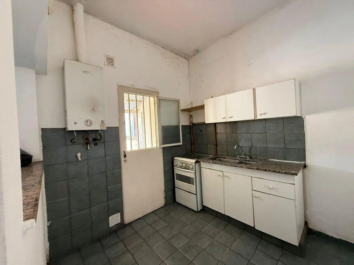 VENTA DEPARTAMENTO 2 DOR. BARRIO VILLA CABRERA 5