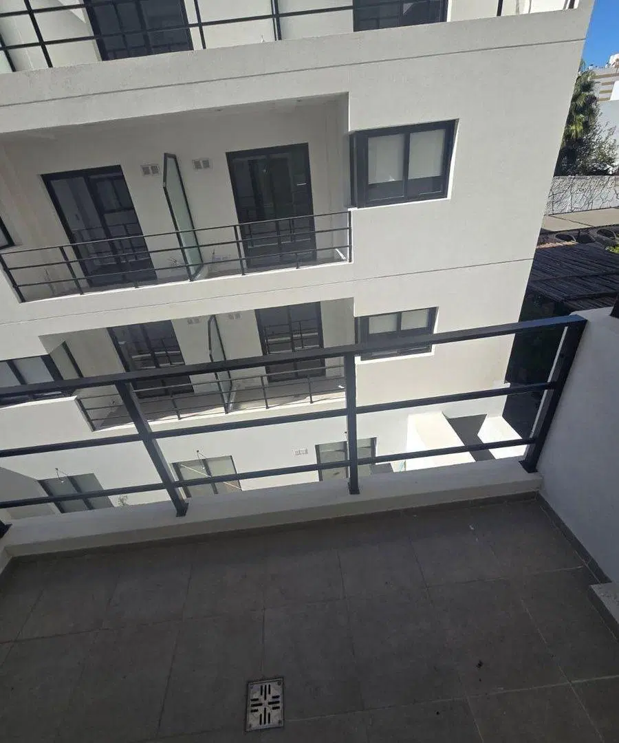 VENTA DEPTO 1 DORM CON BALCÓN EN B° ALBERDI 2