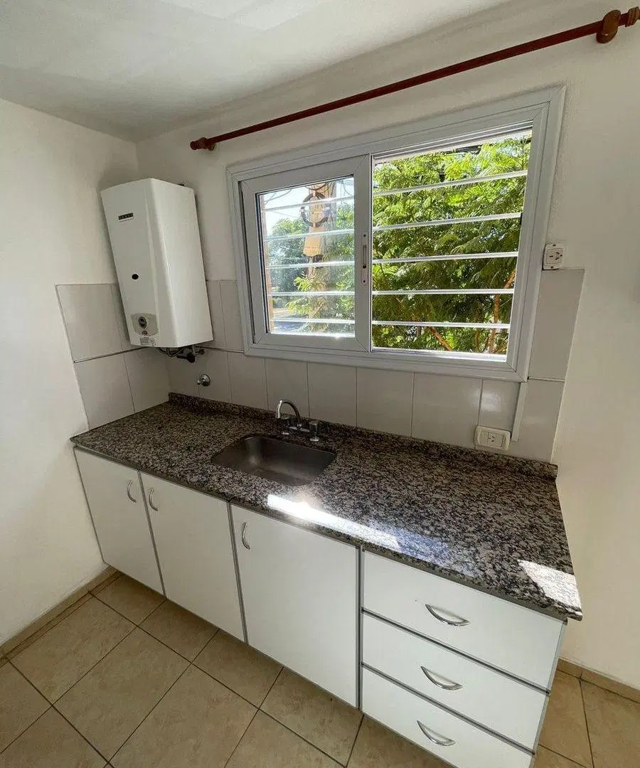 VENTA DEPARTAMENTO 1 DORMITORIO B G. PUEYRREDON 4