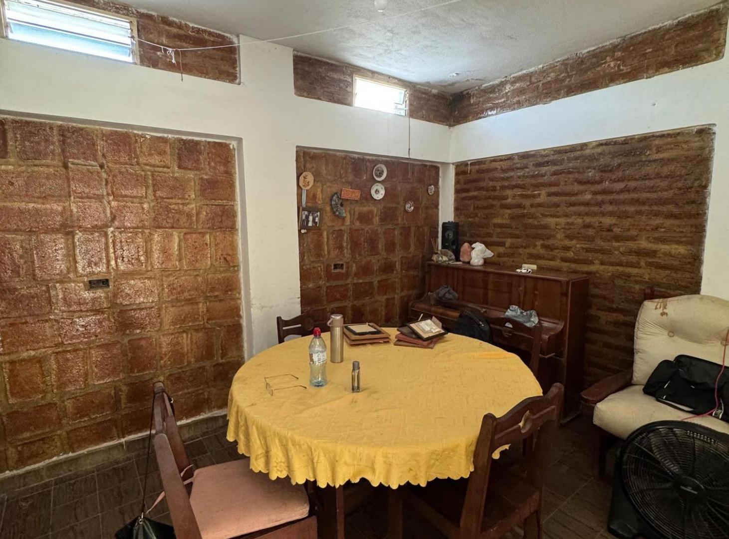 Foto de VENTA CASA - 2 DORMITORIOS - UNQUILLO, imagen 5