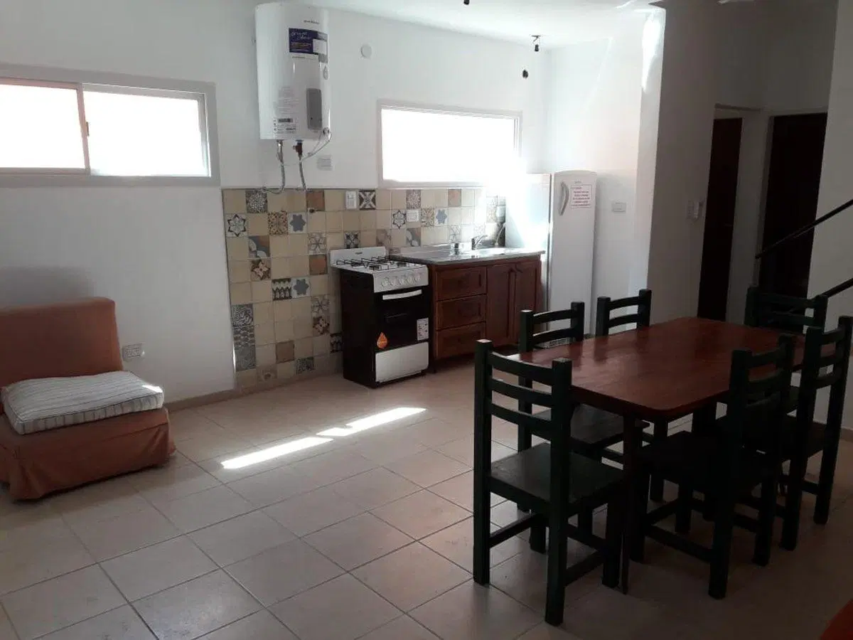 VENTA DUPLEX 2 DORMITORIOS APTO CREDITO TANTI. CBA 2