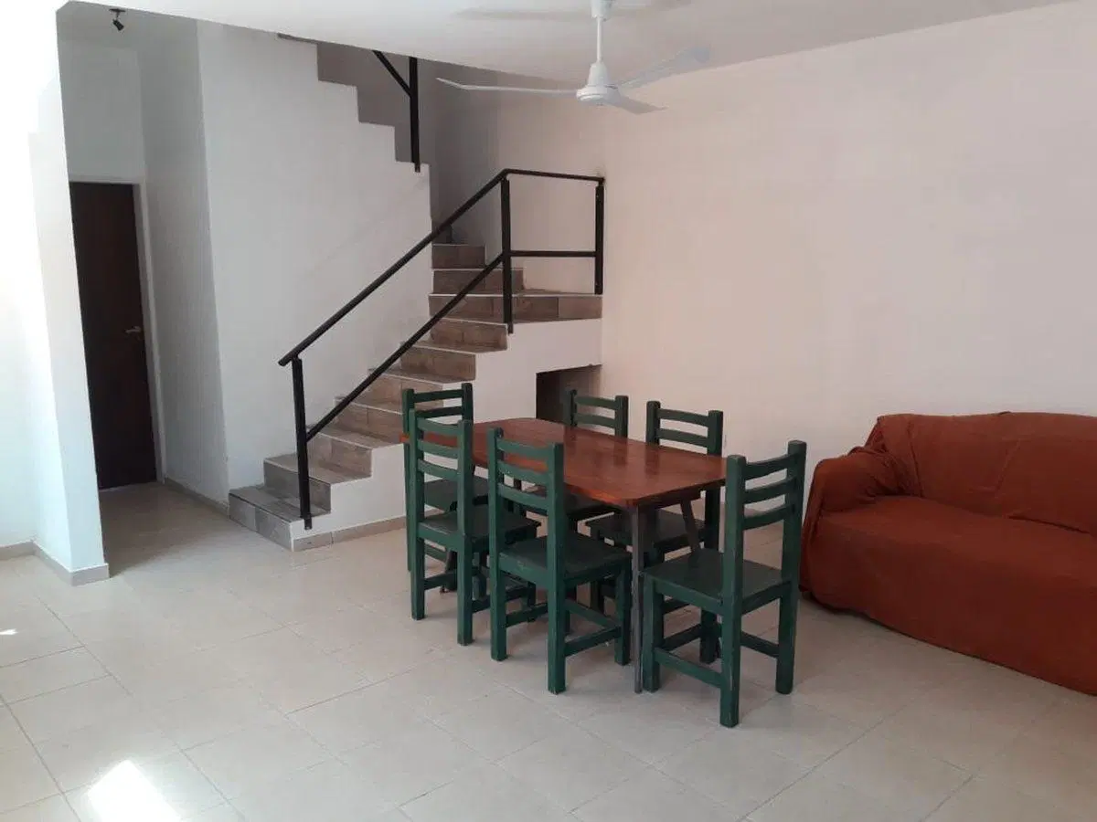 VENTA DUPLEX 2 DORMITORIOS APTO CREDITO TANTI. CBA 4