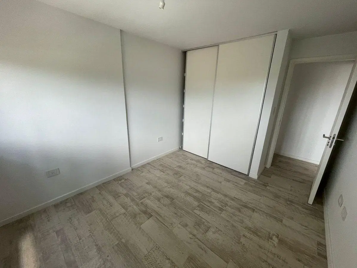 VENTA DEPARTAMENTO 1 DORMITORIO C/ COCHERA 5