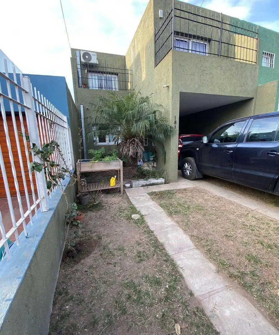 VENTA DUPLEX PARQUE LOS MOLINOS 3 DORM GRAN PATIO 5