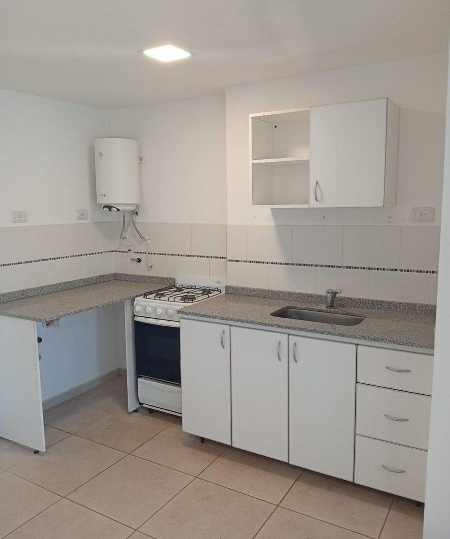 Foto de VENTA DEPARTAMENTO 1 DORMITORIO EN Bª ALBERDI, imagen 4