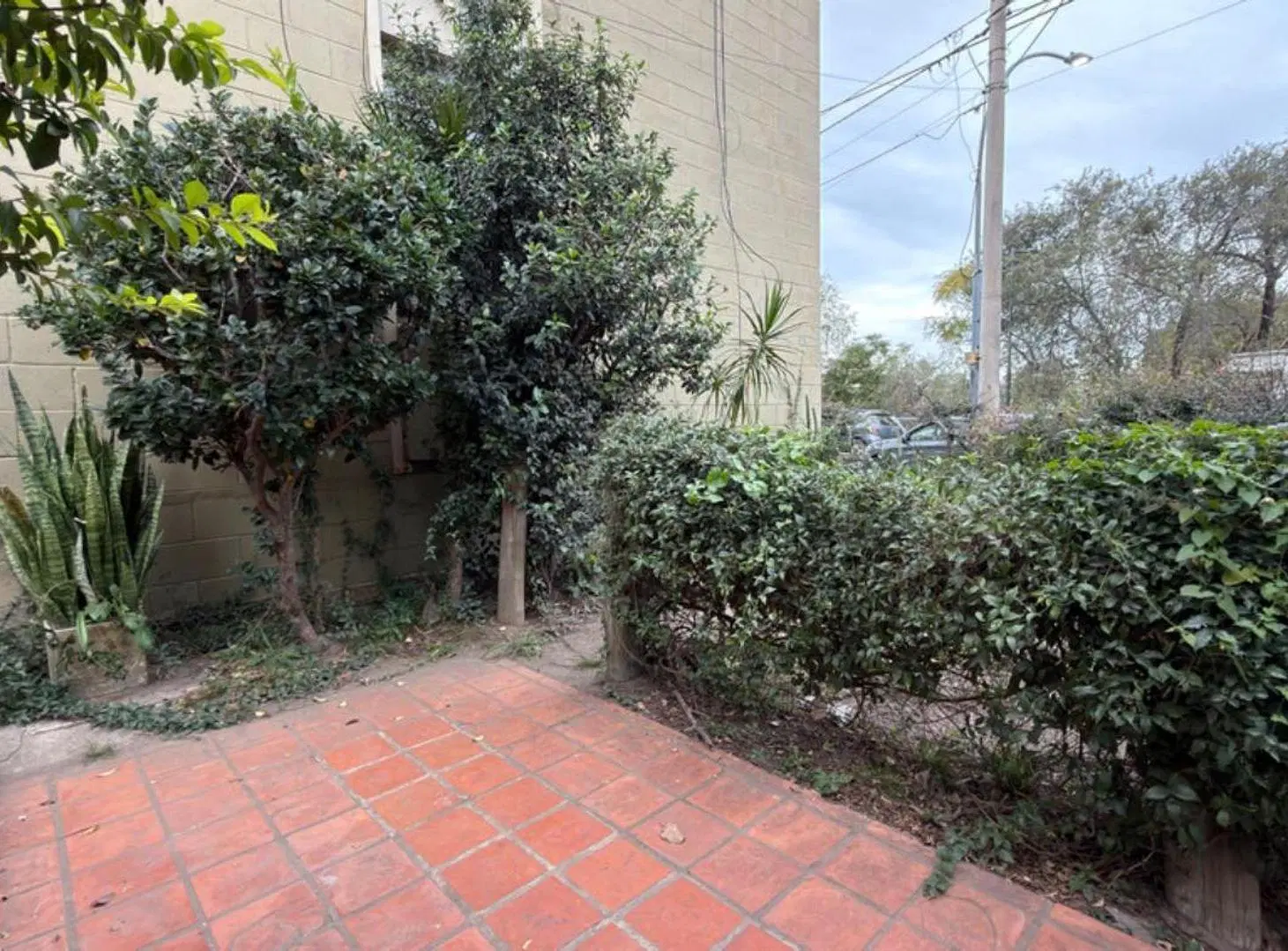 Dúplex en venta en Villa Cabrera con cochera 5