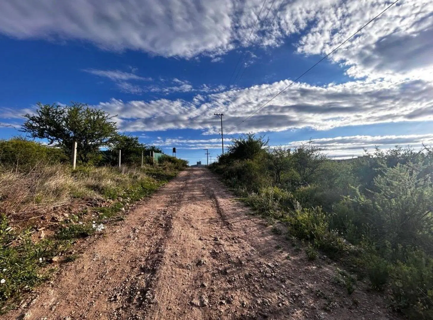 Oportunidad terreno en Estancia Vieja,  serrano 3