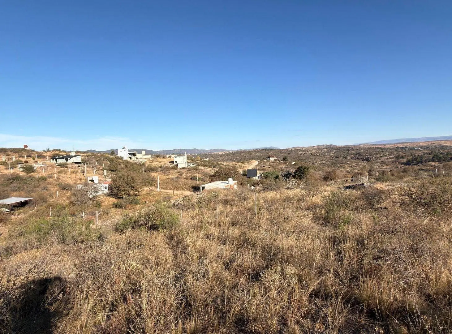 Oportunidad terreno en Estancia Vieja,  serrano 5
