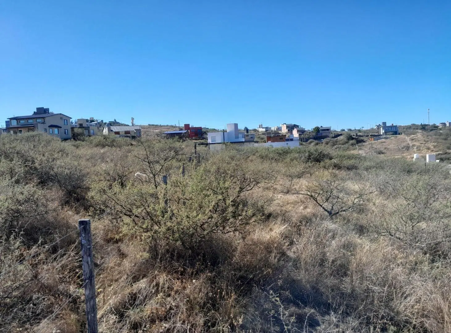 Oportunidad terreno en Estancia Vieja,  serrano 4