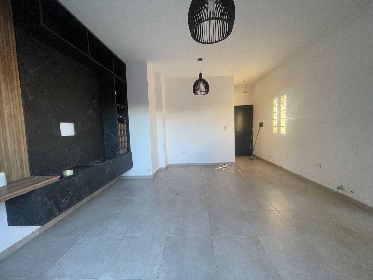 Venta duplex 3 dormitorios Lomas del Chateau
