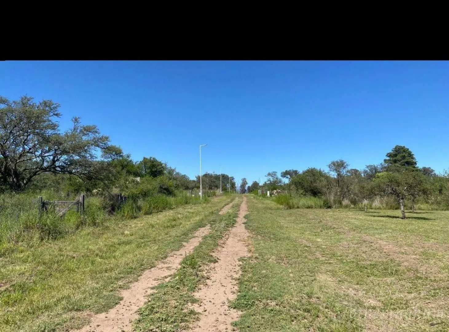 Terreno en venta de 667 m² en Altos de la Riviera 4