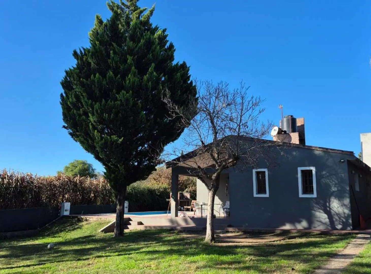 CASA EN VENTA EN LA BOLSA 2