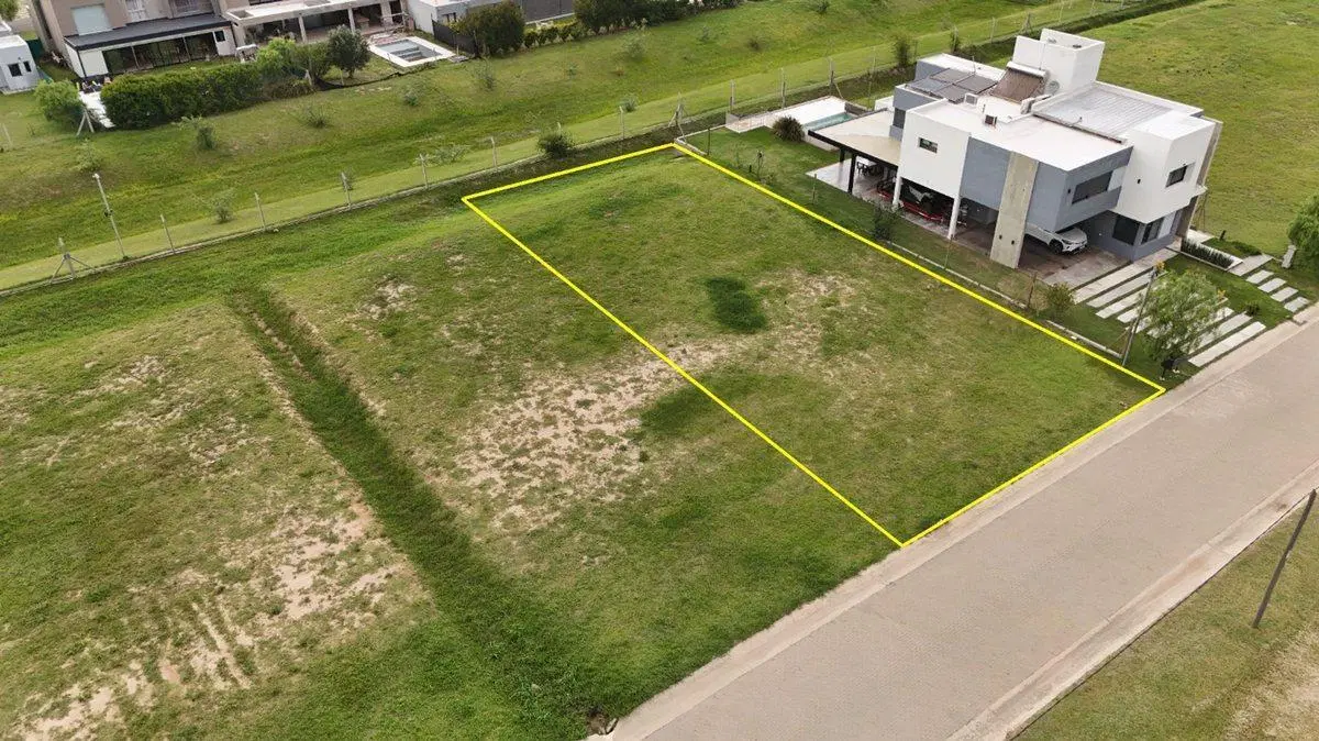 VENTA LOTE EN ACQUAVISTA 3