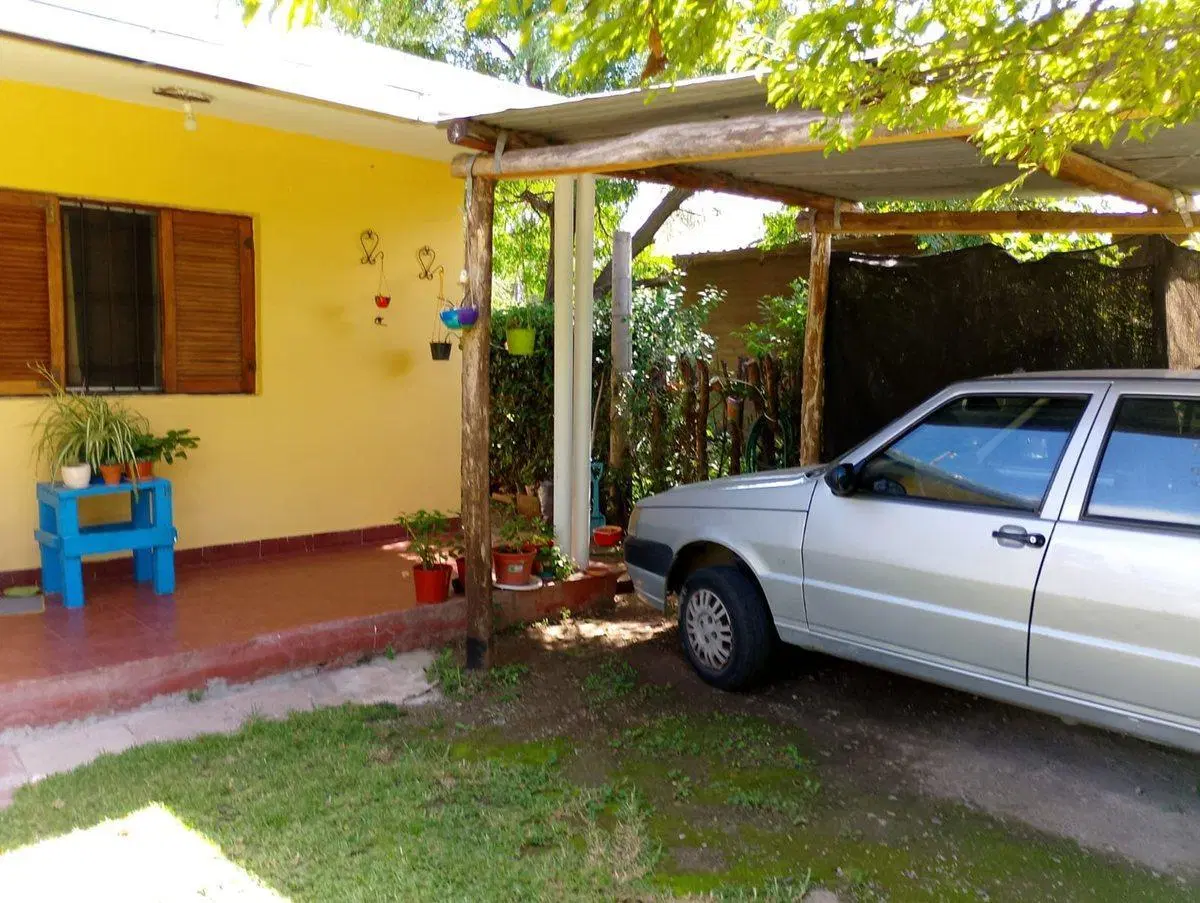 VENTA 2 CASAS SOBRE CAMINO FALDA DEL CARMEN 4