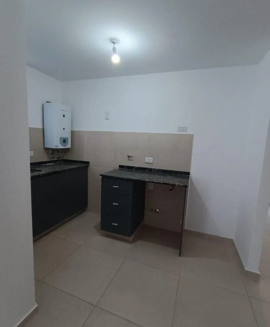 VENDE DPTO 2 DORM AV. PUEYRREDON 3