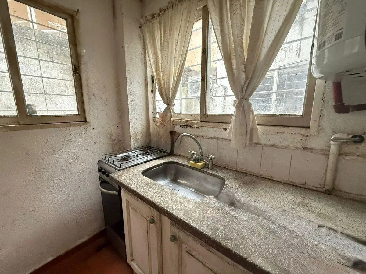 VENTA DEPARTAMENTO 1 DOR. BARRIO VILLA CABRERA 4