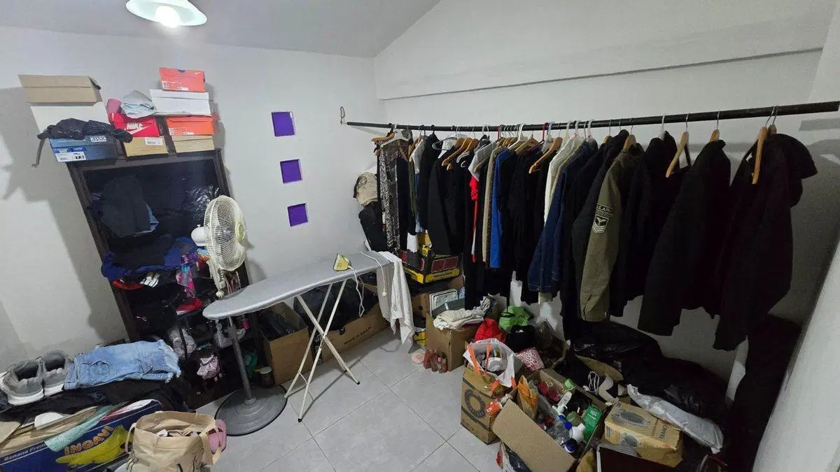 VENTA HERMOSA CASA 3 D EN B° 20 DE JUNIO 2