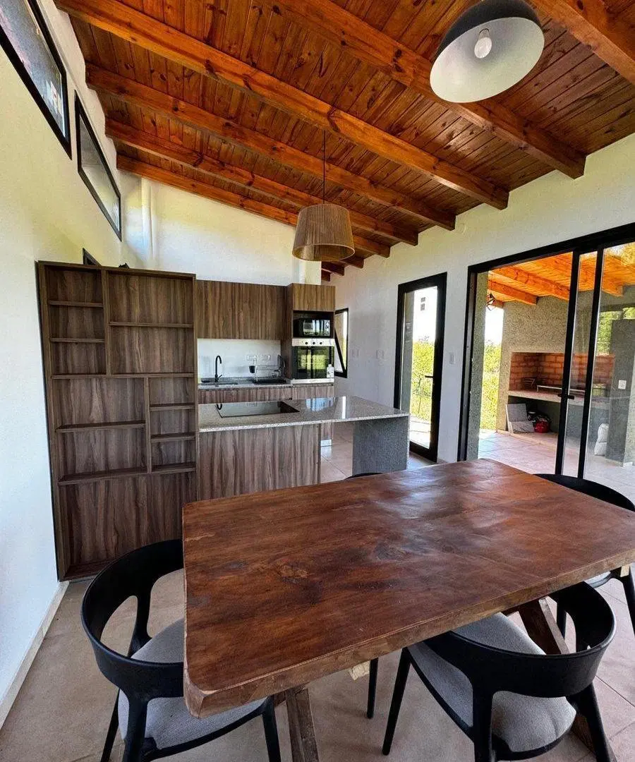 VENTA CASA 1 DORMITORIO EN BUEN AIRE ASCOCHINGA 4
