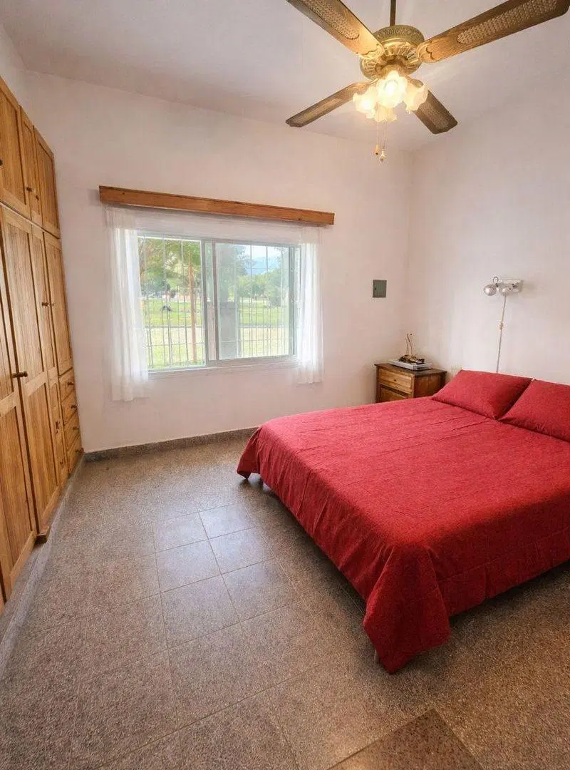 CASA EN VENTA GRAN TERRENO EN BIALET MASSE 2